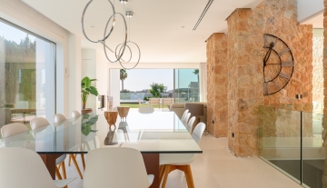 Resa Estates te koop sale Cala Comte interior 4 living.jpg